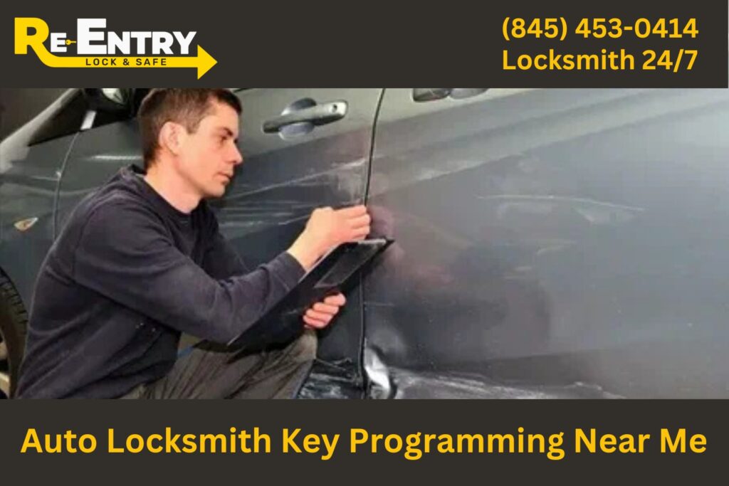 Auto locksmith programming a new transponder or smart key near me.